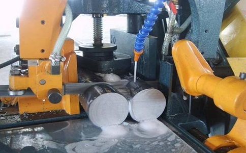 镇远卧式带锯床的送料方式有哪几种？