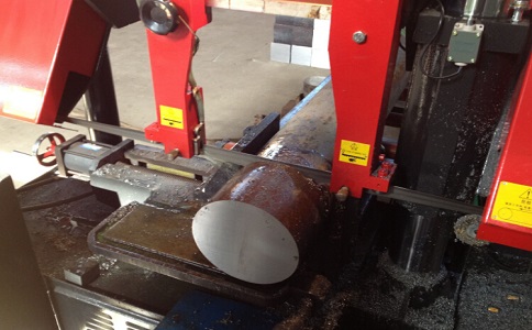 镇远卧式带锯床加工时出现明显振荡如何排查？